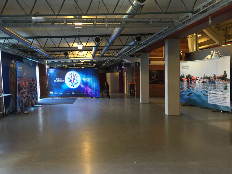 esc-2016-setting_up_Maxibit_Stage